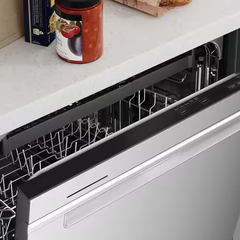 Fingerprint Resistant, 47 dBA24" Top Control Dishwasher